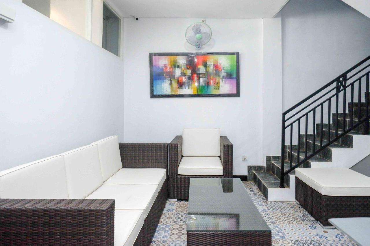 Reddoorz Plus Near Patung Kuda Undip Jatingaleh Eksteriør bilde