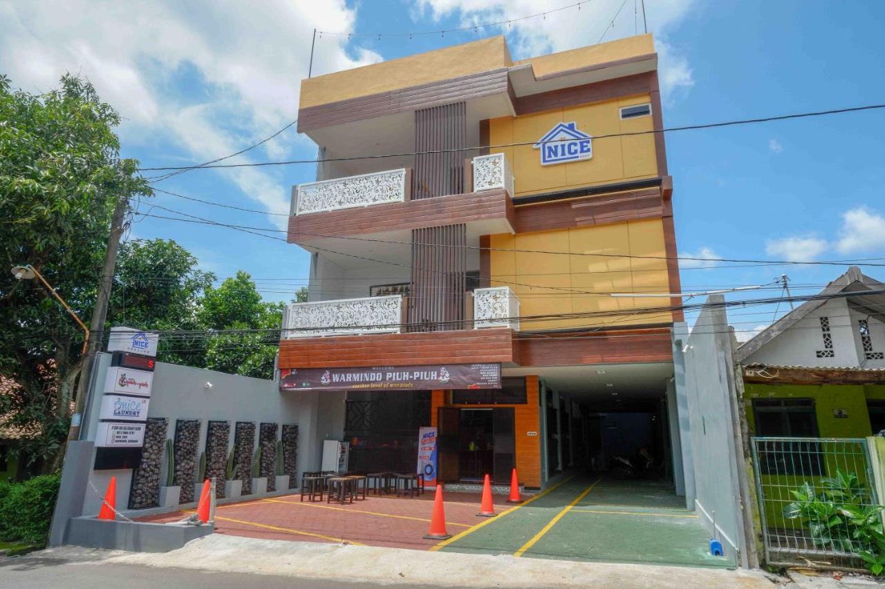 Reddoorz Plus Near Patung Kuda Undip Jatingaleh Eksteriør bilde