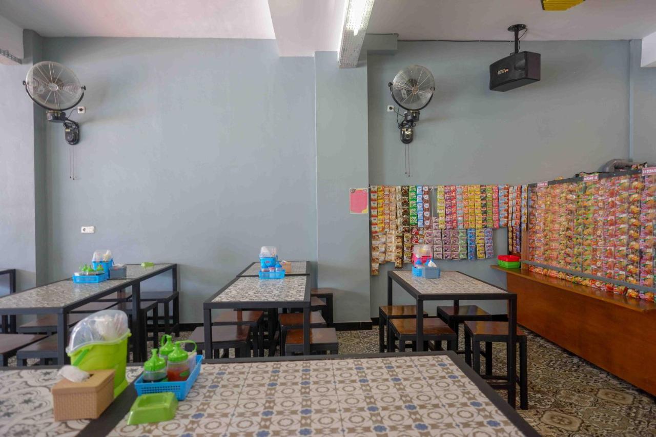 Reddoorz Plus Near Patung Kuda Undip Jatingaleh Eksteriør bilde